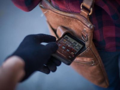 Воровать станет невыгодно: в России появится закон по противодействию кражам мобильников