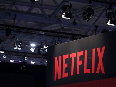 Конкуренция довела: Netflix лишилась 40% всех фильмов и сериалов