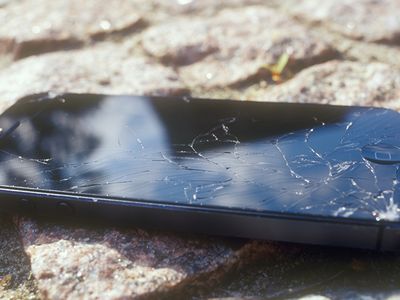 В России запустили программу обмена разбитых iPhone на новые