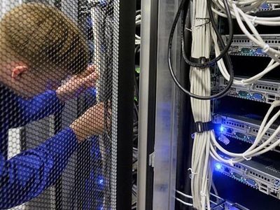 «Пакет Яровой» заработает с 1 октября: операторы будут хранить трафик в течение месяца