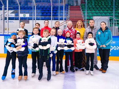 Югорские фигуристы вышли на «Звёздную дорожку» «Ростелекома»