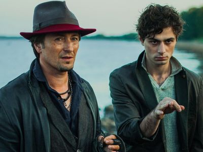 Восемь самых ожидаемых премьер ноября: смотрим новое в видеосервисе Wink