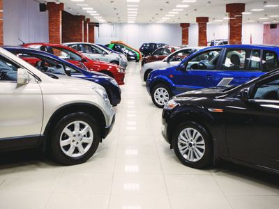 Банк ВТБ начал продавать новые автомобили через Интернет