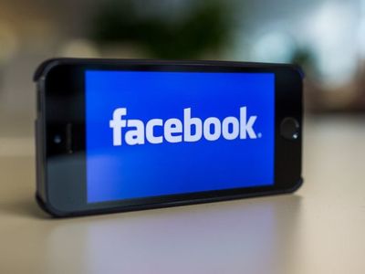 Ежедневная аудитория Facebook превысила 1 млрд человек