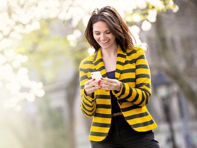 Билайн и РАН научат искусственный интеллект определять эмоции человека по тексту