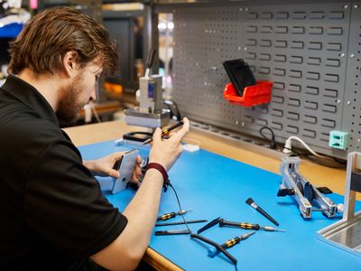 Apple будет поставлять оригинальные запчасти в независимые сервисные центры в России