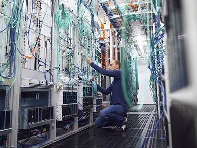 В России построят завод по производству серверов для корпоративных клиентов и дата-центров: детали проекта