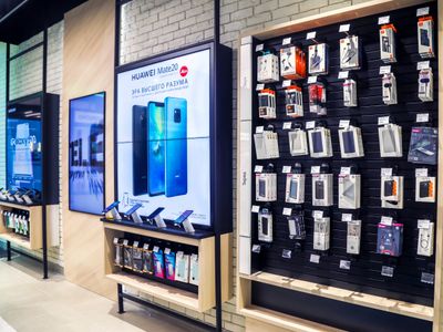 Без проводов: в России выросли продажи беспроводных наушников и носимой электроники