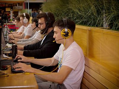 «Ростелеком» поддержит окружной турнир по киберспорту в Сургуте