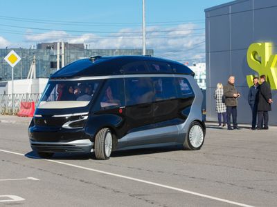 Новые технологии в деле: в России начали тестировать беспилотные 5G электробусы