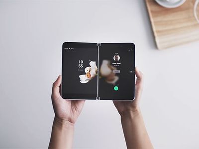 Microsoft представила смартфон-книжку Surface Duo на Android