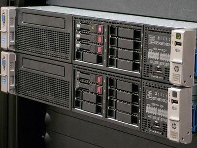 Мировые поставки серверов выросли на 10%