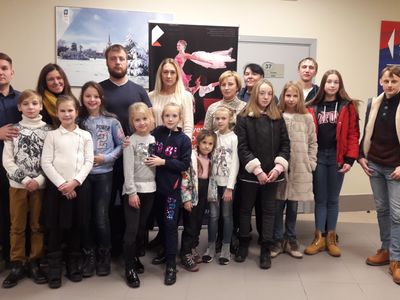 «Ростелеком» пригласил участников «Звездной дорожки» на этап российский гран-при по фигурному катанию