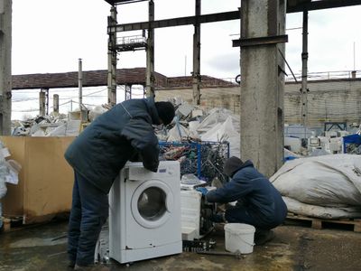 В Ярославской области заработал центр утилизации старой бытовой техники и электроники