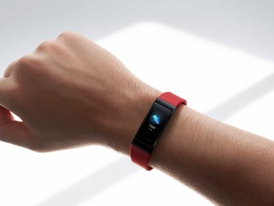 В России начинаются продажи фитнес-браслет Huawei Band 4 