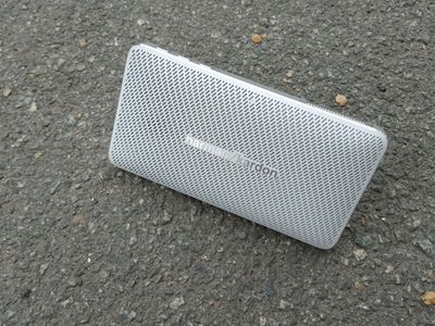 Тест-обзор аудиоколонки Harman/Kardon Esquire mini