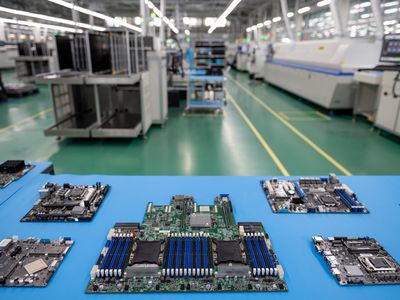 В Ивановской области запущена фабрика по производству материнских плат и планшетов