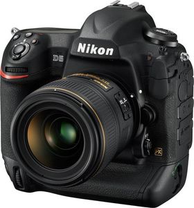 Nikon представила флагманскую зеркалку D5