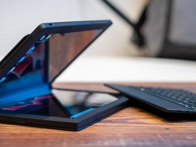 Lenovo представила гибкий ноутбук ThinkPad X1 Fold 