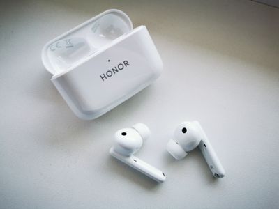 Доступная альтернатива AirPods: обзор наушников HONOR Earbuds 2 Lite