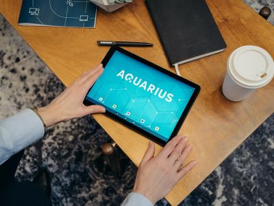 Компания «Аквариус» показала новый отечественный планшет Cmp NS220RE